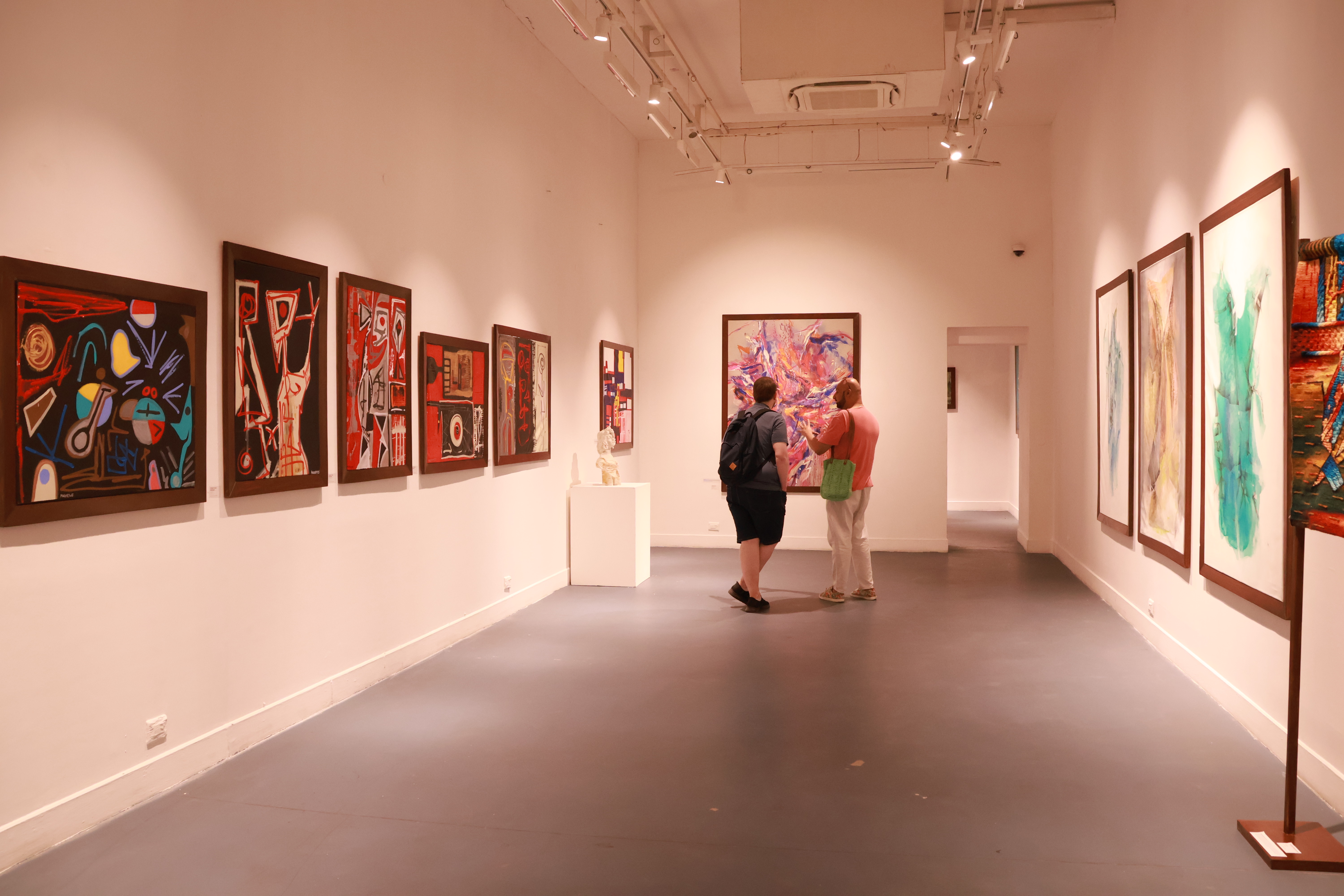Gallery Image 19